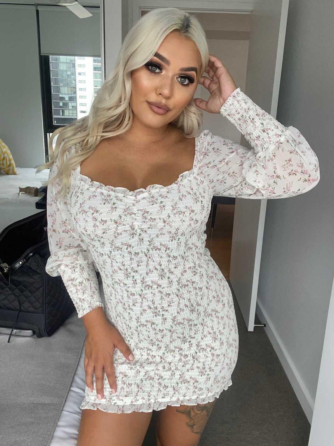 FLORAL SHIRRED MINI DRESS
