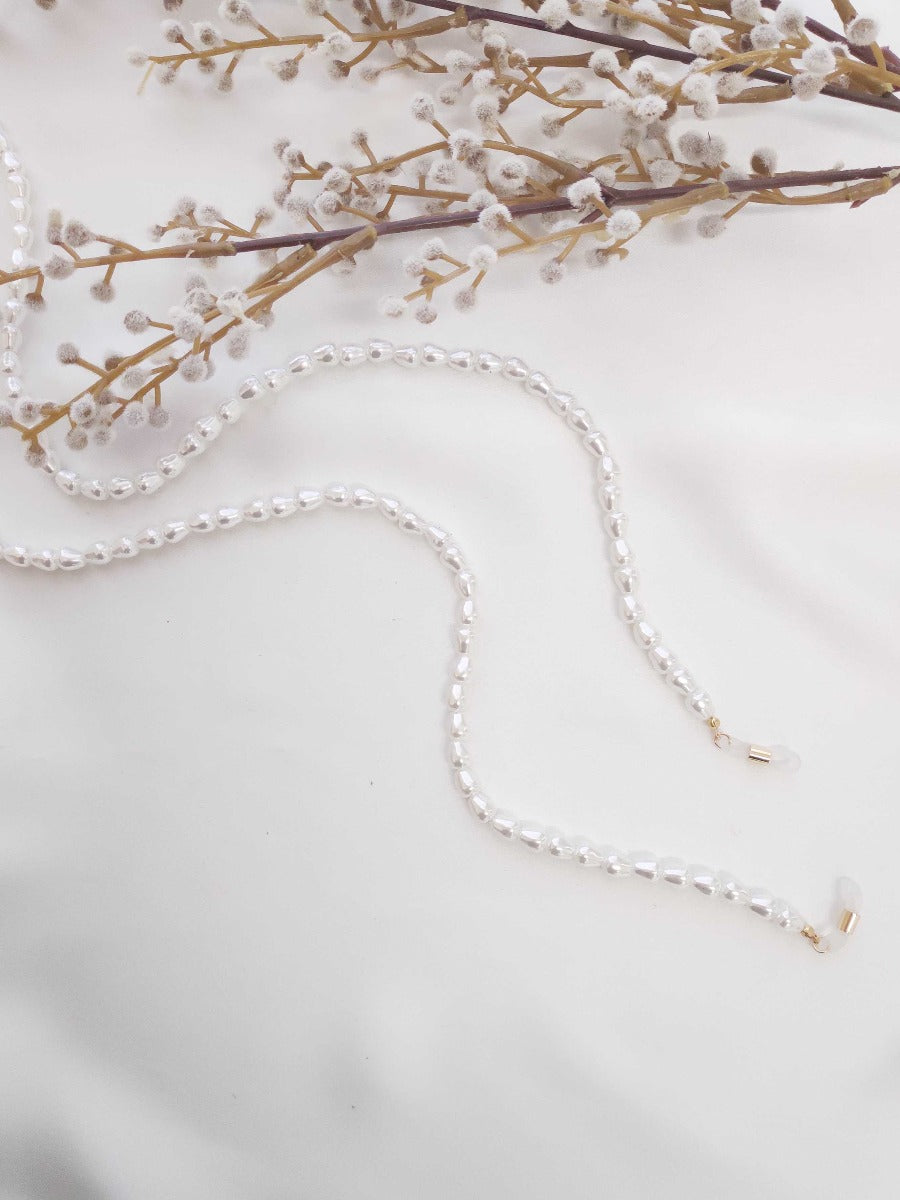 PEARL GLASSES CHAIN