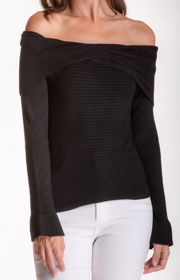 OFF THE SHOULDER KNIT