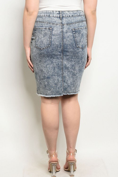 PLUS SIZE DISTRESSED DENIM SKIRT