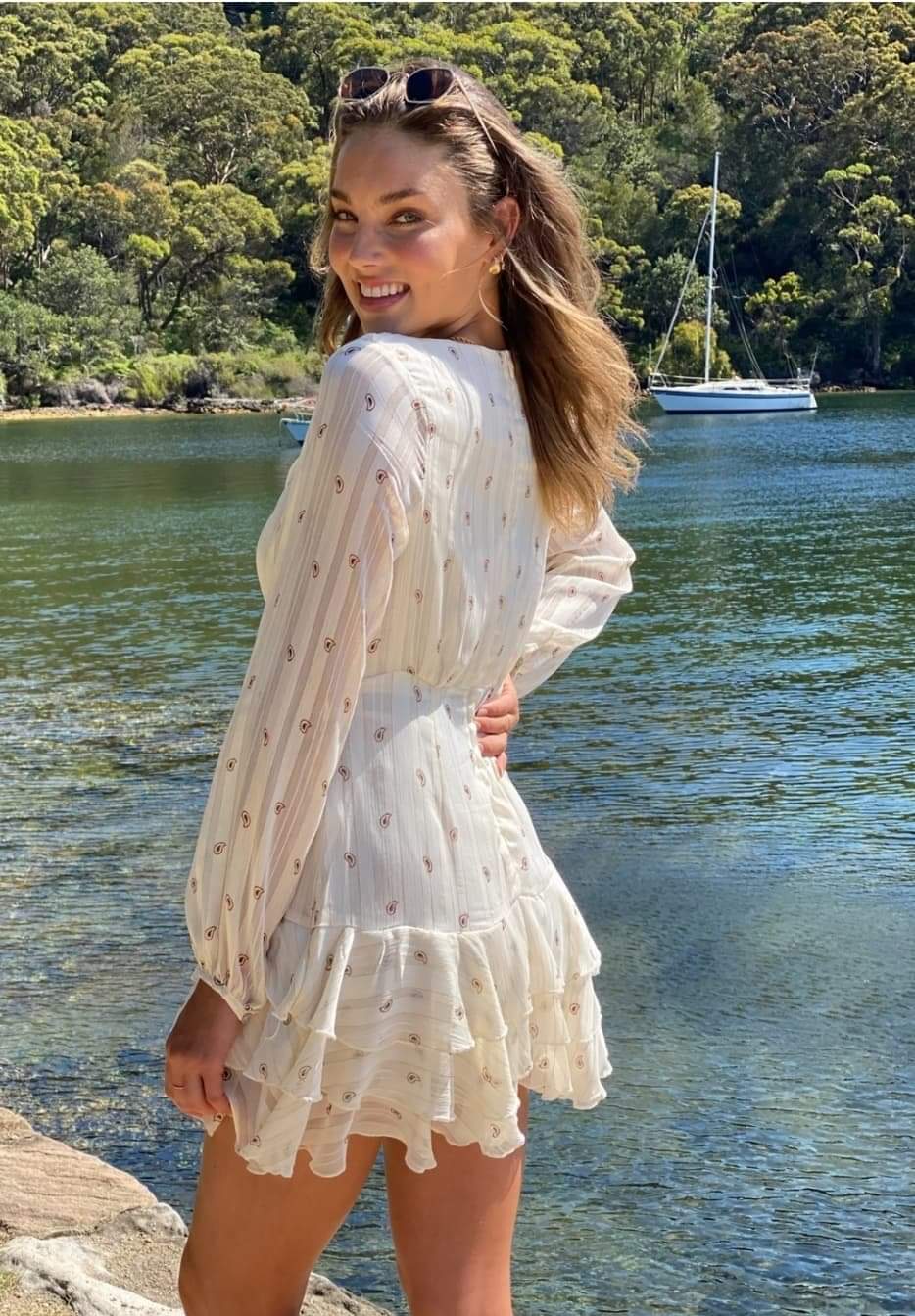 DREAM RUFFEL MINI DRESS
