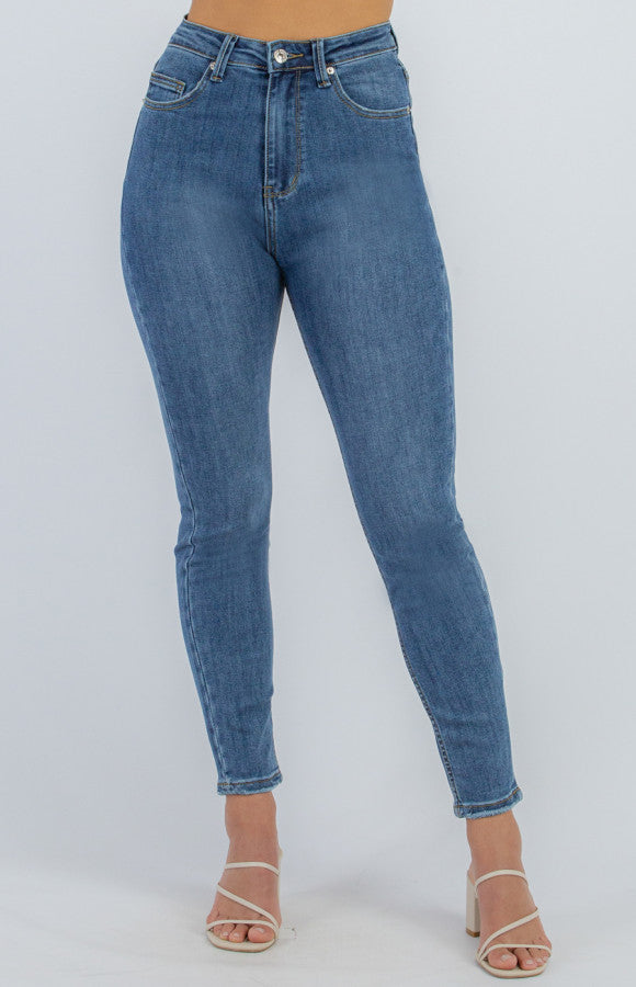 HIGH WAISTED SKINNY JEANS