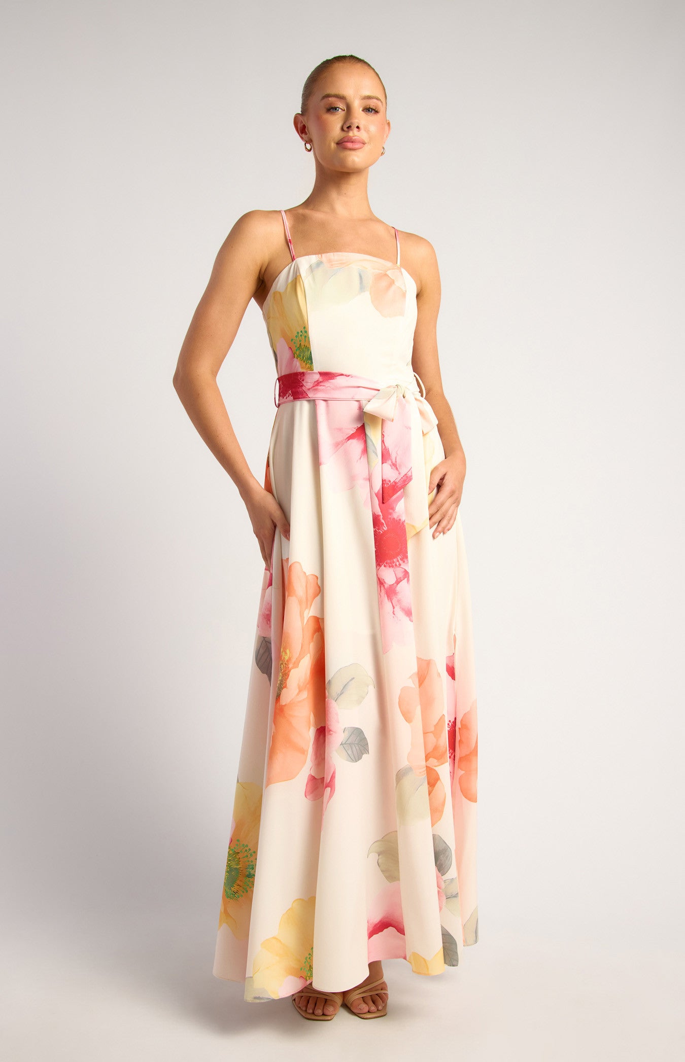 FLORAL DELIGHT MAXI GOWN