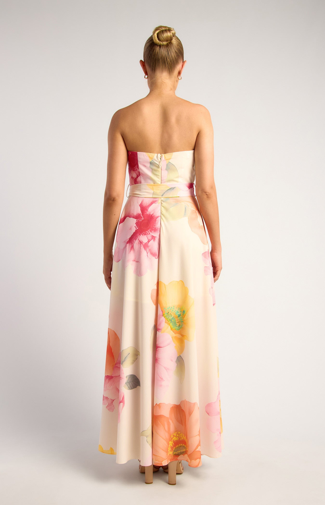 FLORAL DELIGHT MAXI GOWN