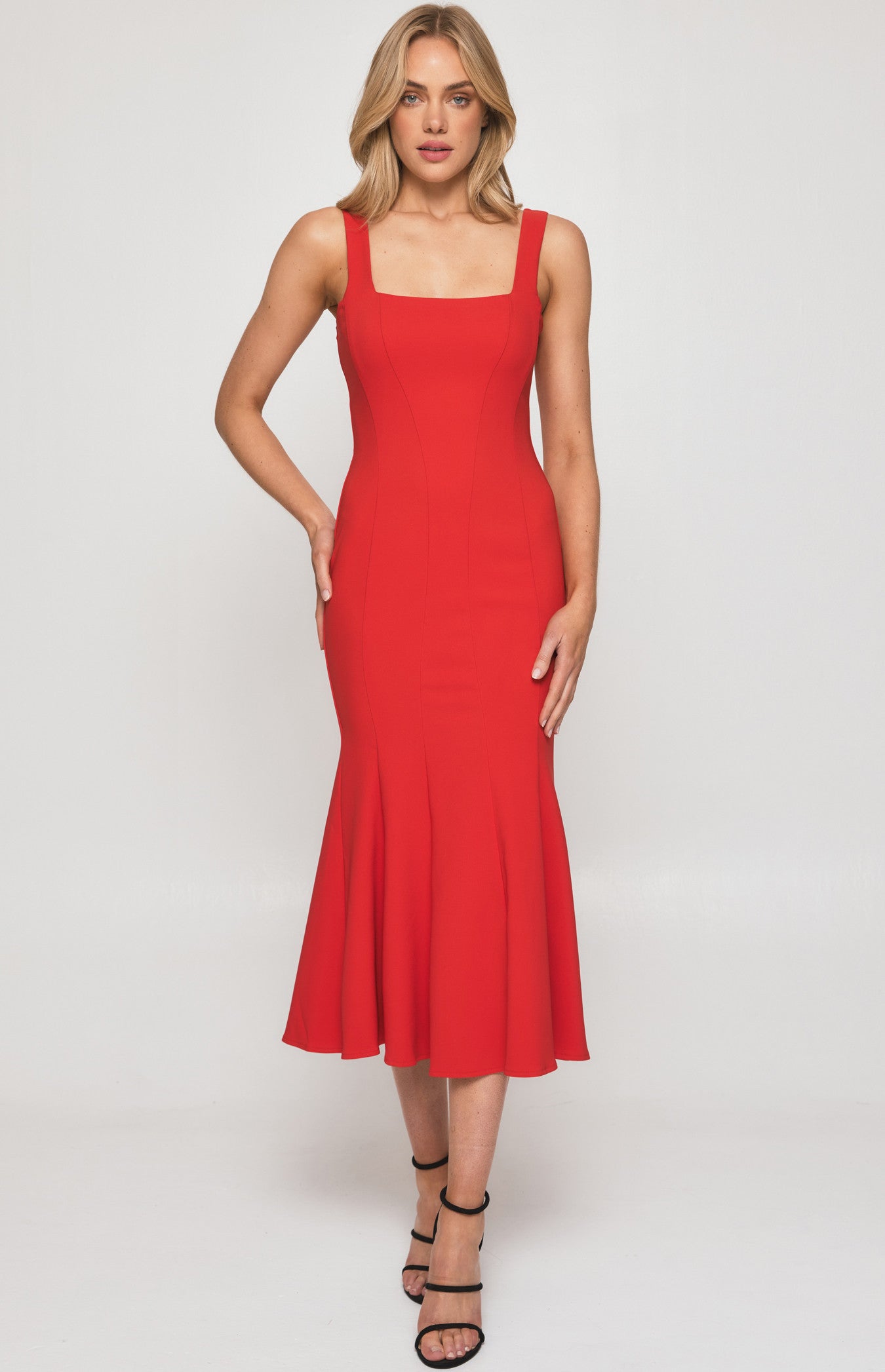 SPICE MIDI DRESS