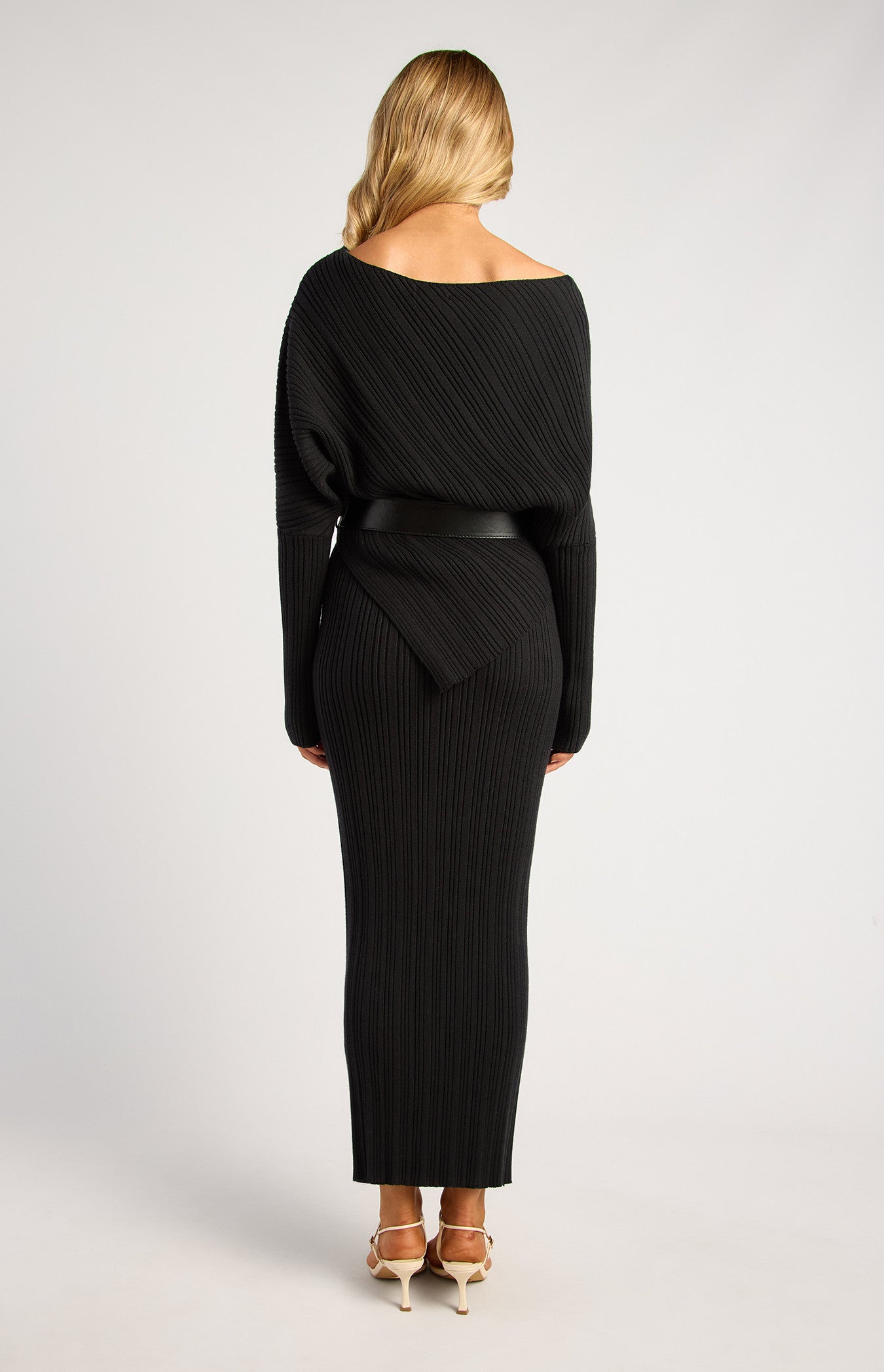 Batwing Sleeve Knit Skirt Set with Faux Leather Belt