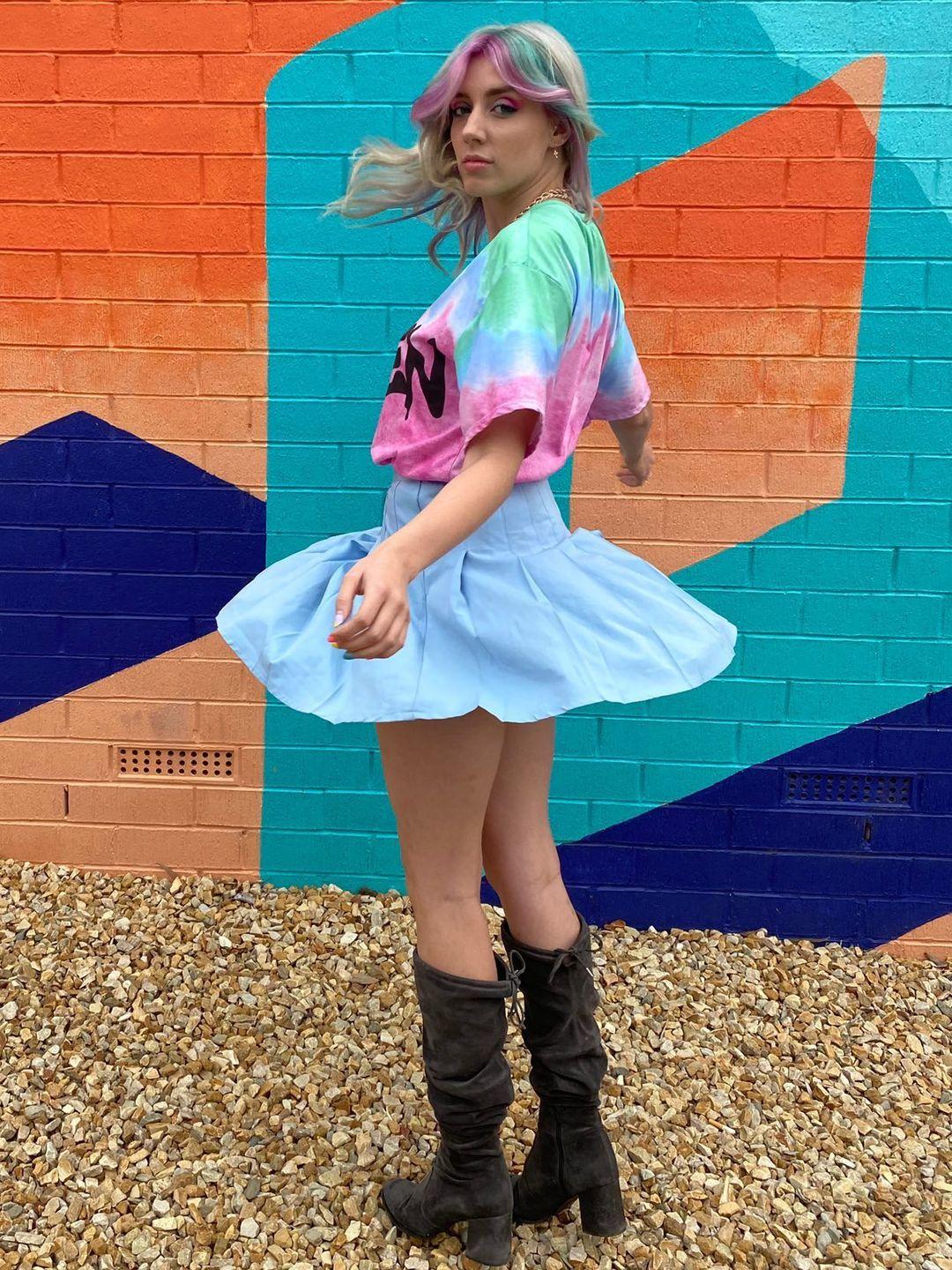 TIE DYE QUEEN T-SHIRT DRESS