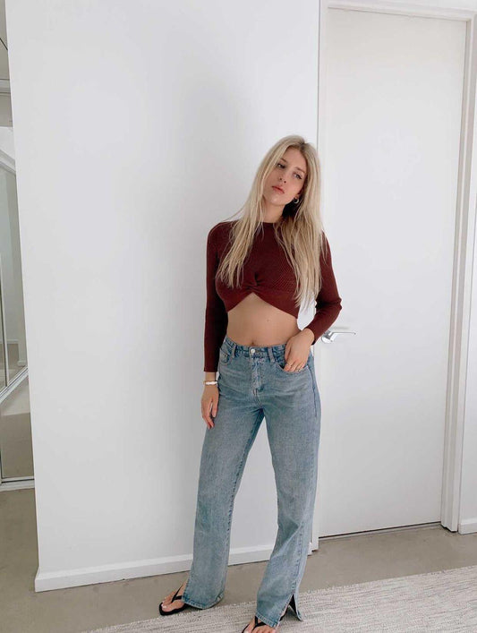 FRONT KNOT KNIT TOP
