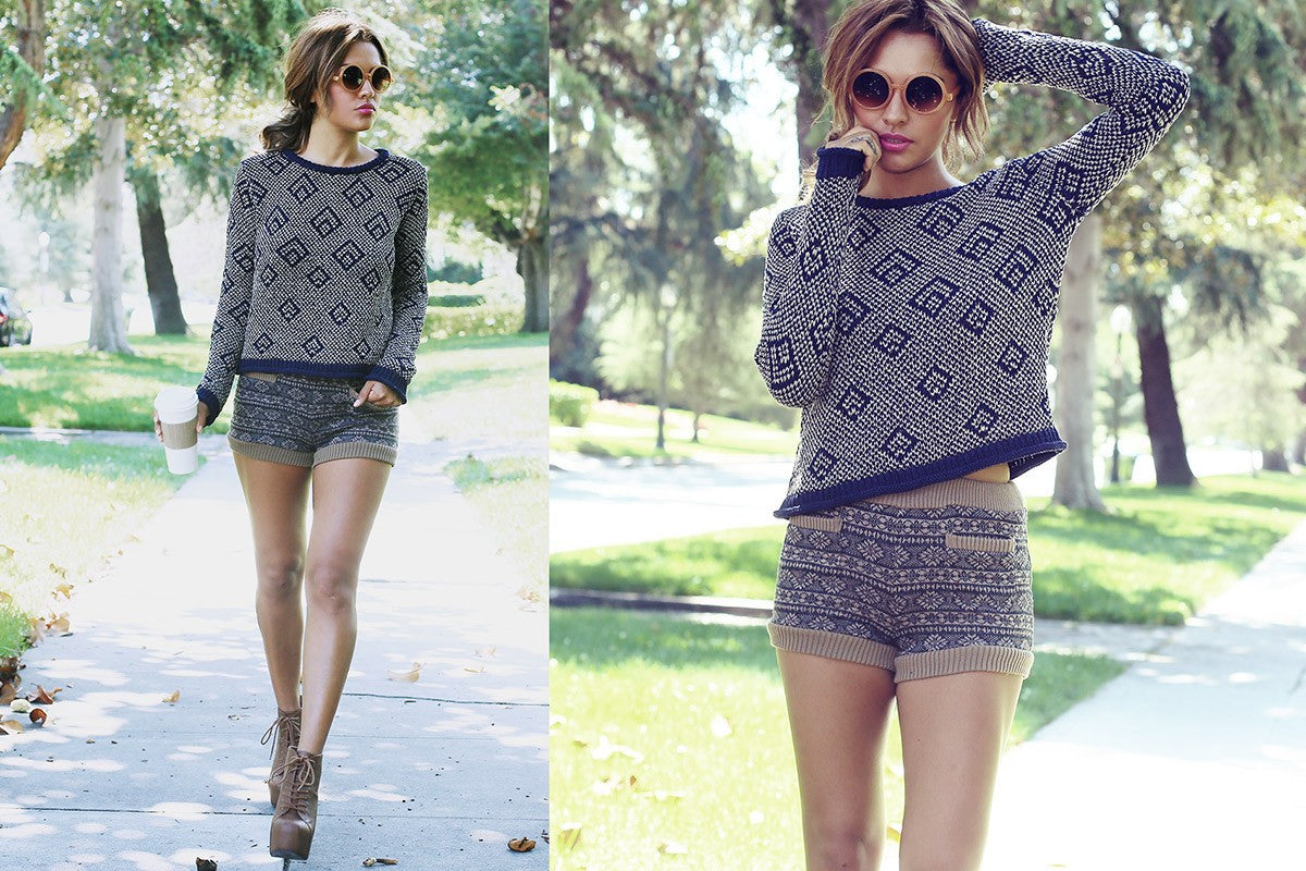 KNITTED SWEATER SHORTS