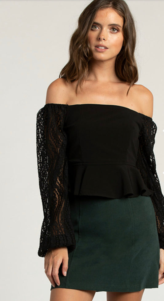 TWO WAY LACE TOP