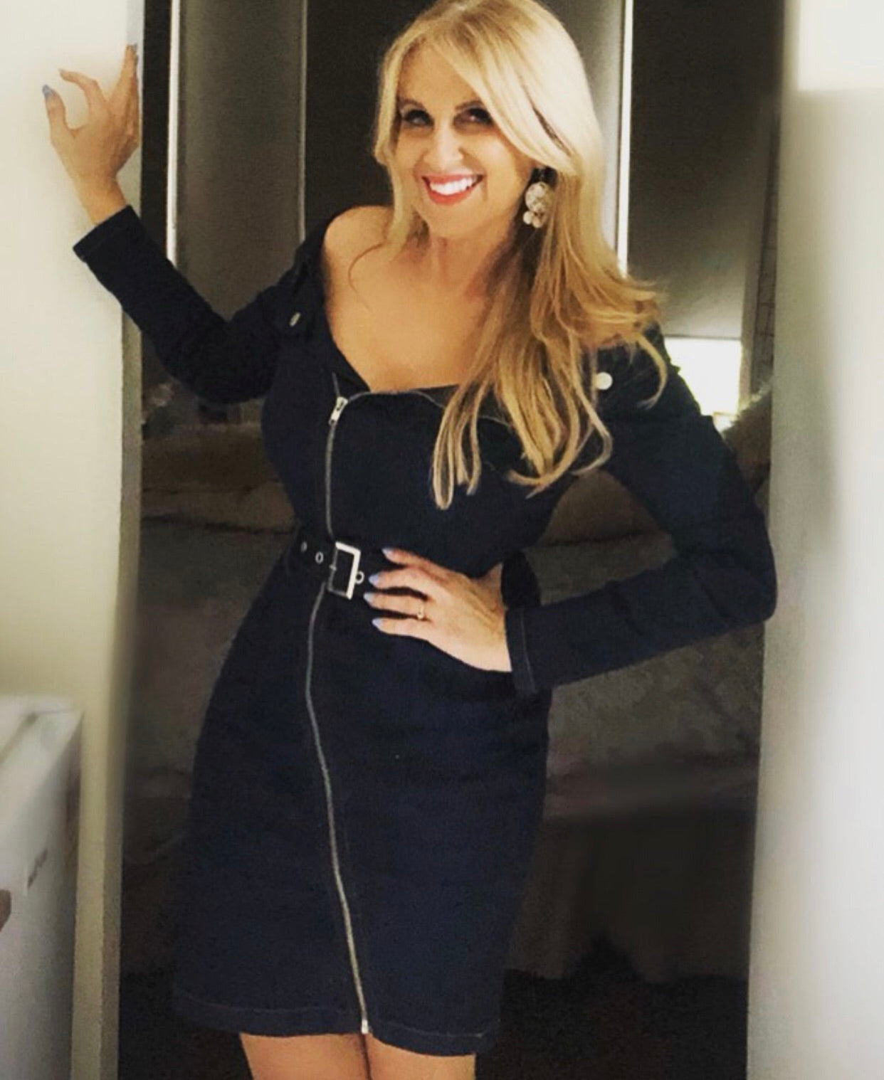 BARDOT BODYCON DENIM MINI